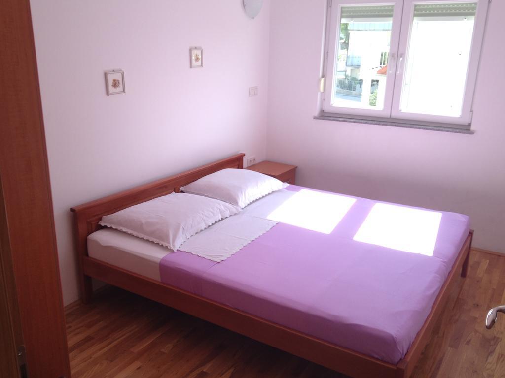 Gala Apartments Omiš Kamer foto