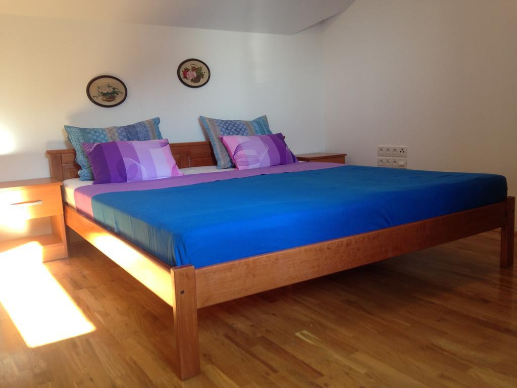 Gala Apartments Omiš Buitenkant foto