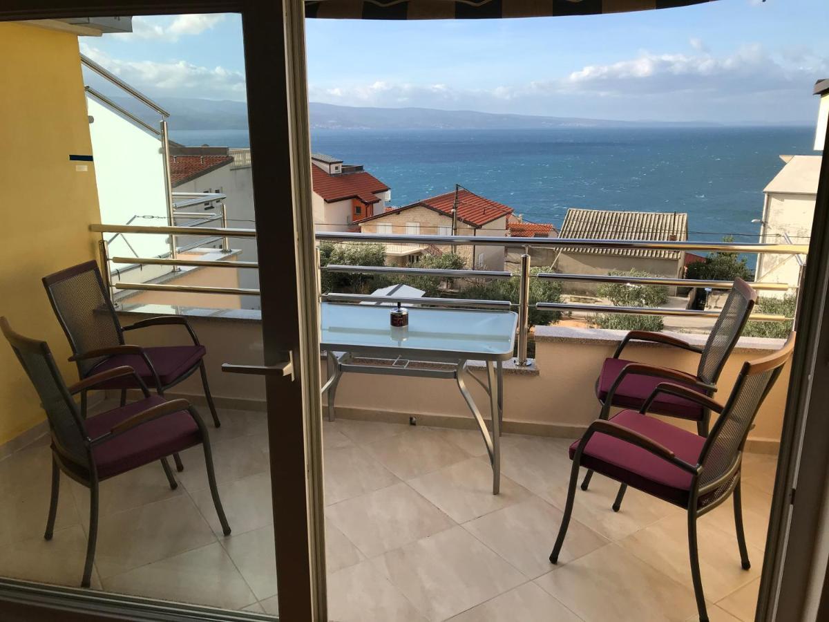 Gala Apartments Omiš Buitenkant foto